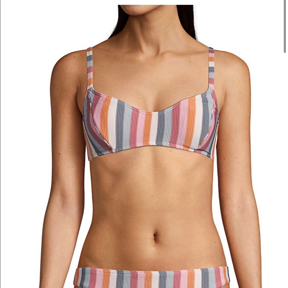❄️Peony Piped Stripe Balconette Bikini Top❄️